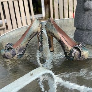 Vince Camuto Leather Heels with Snakeskin Pattern Design and Dark Silver Studs.